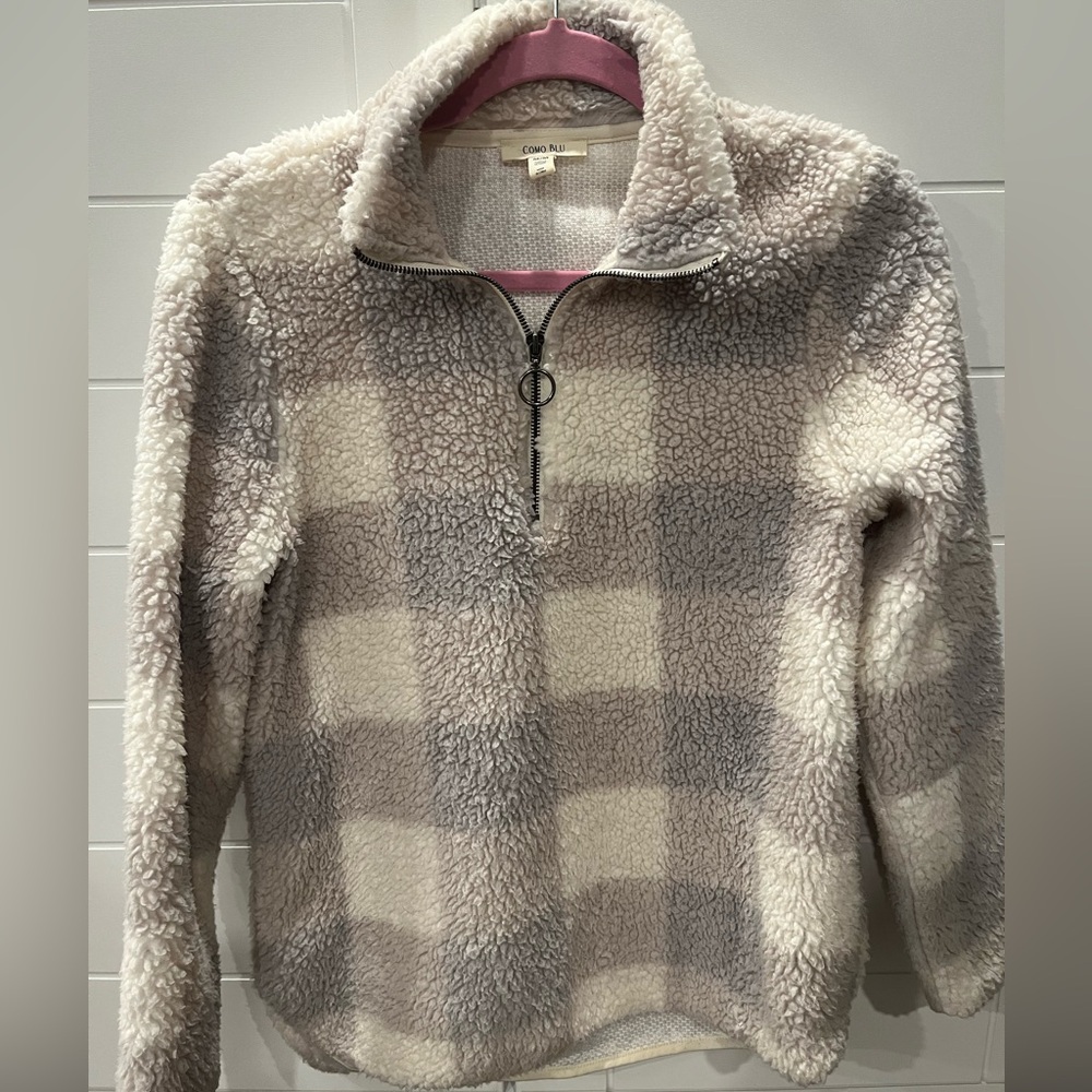 Fleece pullover